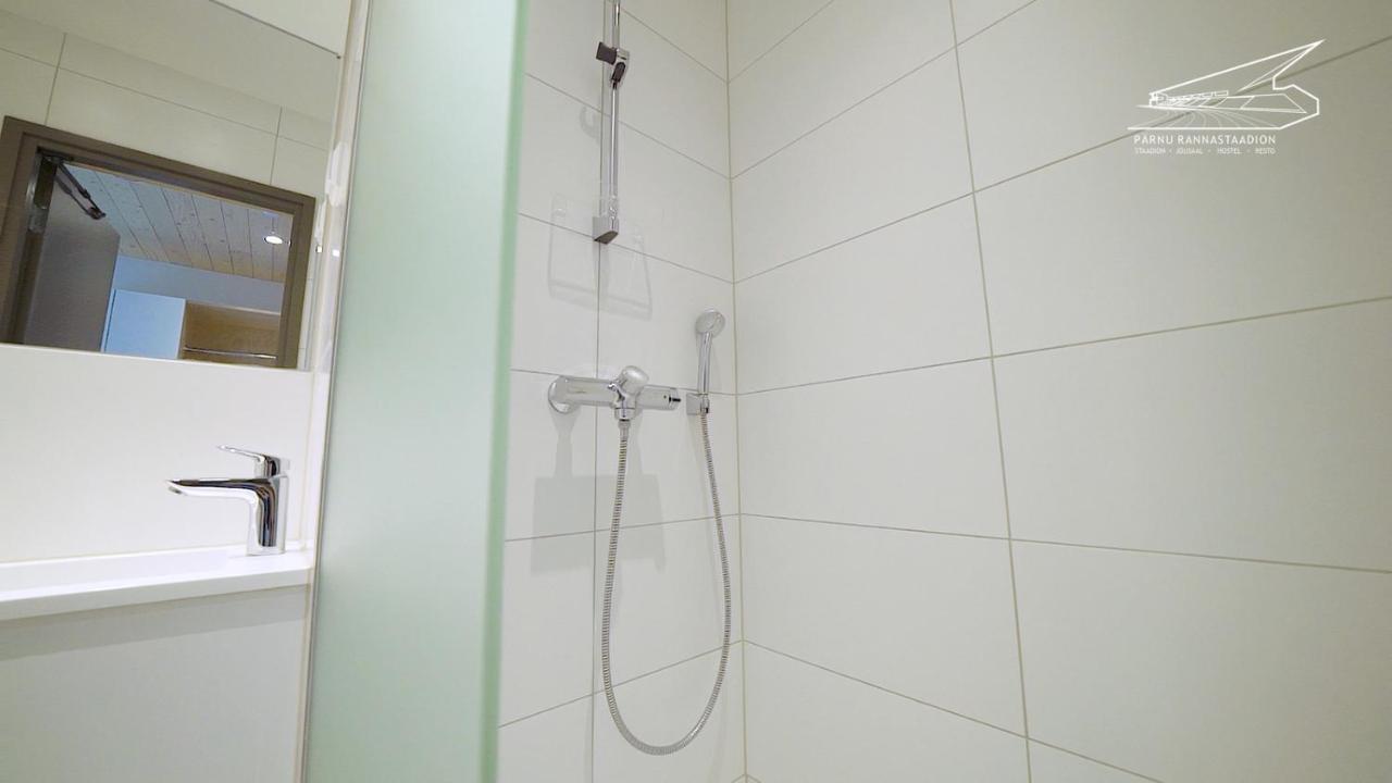 Paernu Rannastaadioni Hostel Екстериор снимка