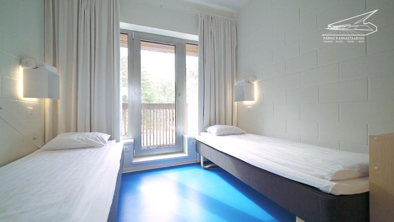 Paernu Rannastaadioni Hostel Екстериор снимка